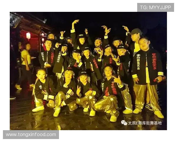 街舞战术解析：探索上海街舞队的战术控制与团队协作体系