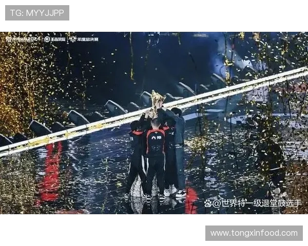 热血竞技巅峰对决见证年轻力量在电竞赛场上燃烧荣耀