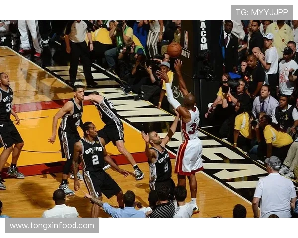 2006年NBA总决赛骑士对阵马刺的精彩对决与历史意义分析