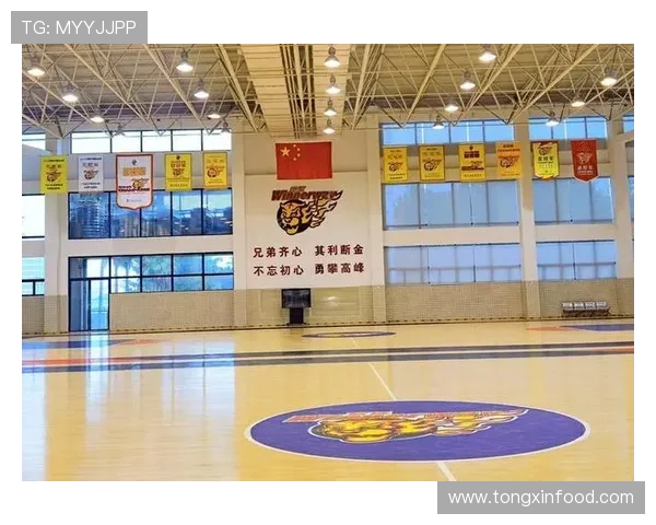 任骏飞领衔新赛季篮球征程展现个人风采与团队协作的完美结合