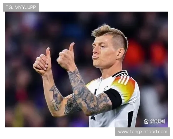 克罗斯的足球之路：从青训小将到世界顶级中场的传奇旅程