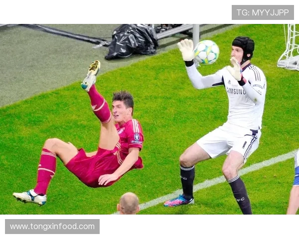 切尔西在欧冠决赛中的精彩表现视频回顾与分析