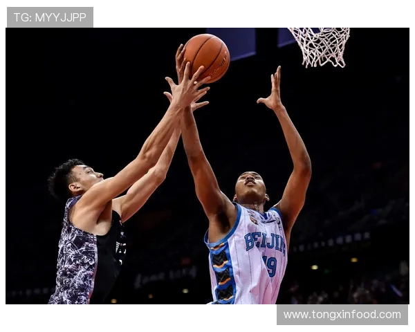 吴冠希的篮球之路：从青涩少年到CBA明星的奋斗历程与成长故事